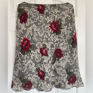Beautiful flowy vintage skirt - size medium petite